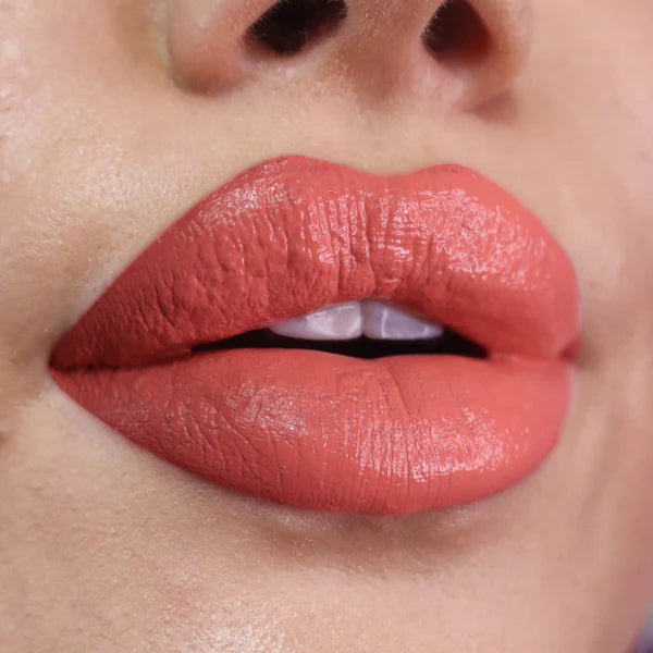 P.LOUISE LIP BASE